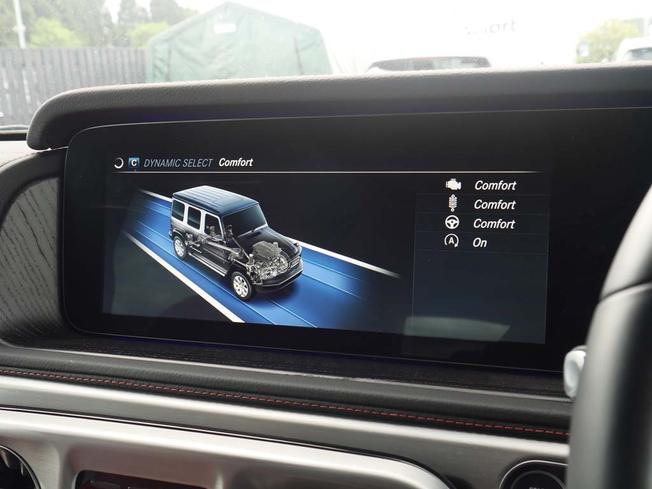 MERCEDES-BENZ G Class Photo 30