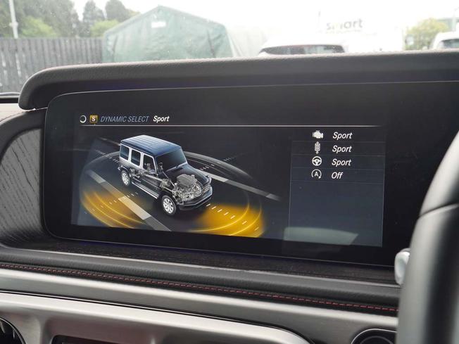 MERCEDES-BENZ G Class Photo 31