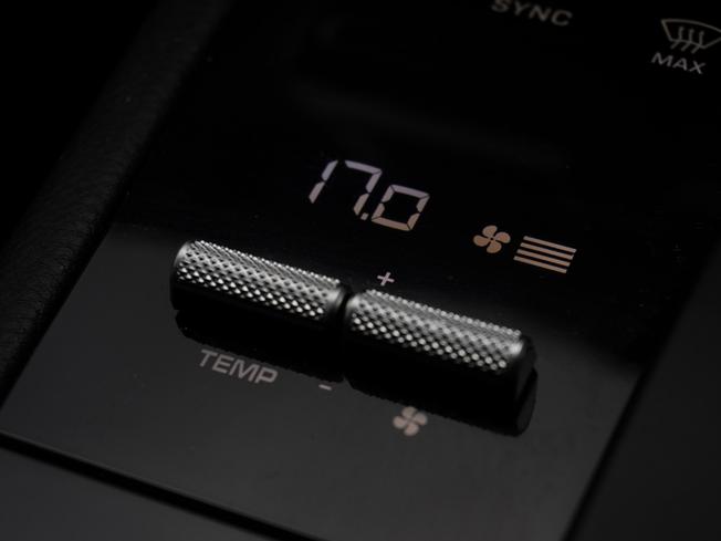 PORSCHE Macan Photo 26