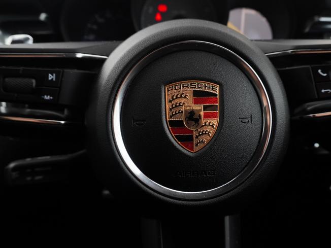 PORSCHE Macan Photo 28