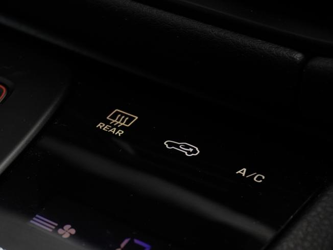 PORSCHE Macan Photo 32