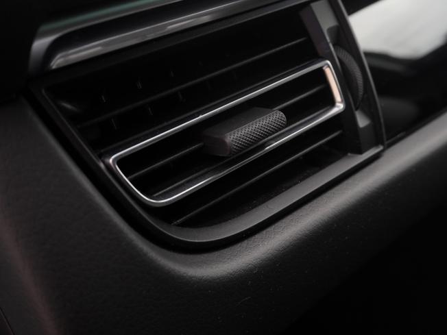 PORSCHE Macan Photo 38