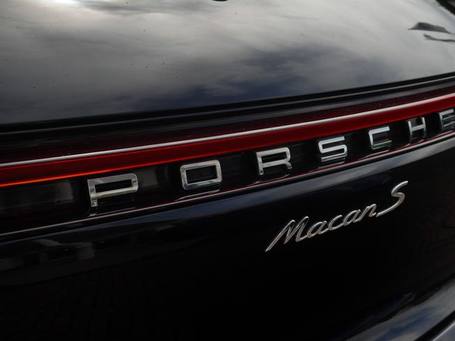 PORSCHE Macan Photo 43