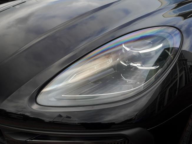 PORSCHE Macan Photo 44