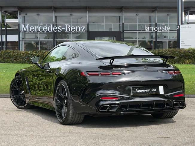 MERCEDES-BENZ AMG GT Photo 2