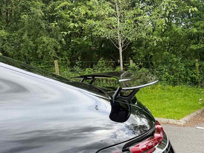 MERCEDES-BENZ AMG GT Photo 9