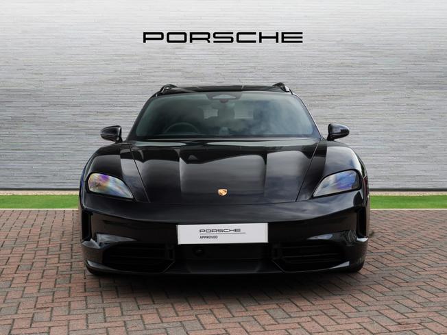 PORSCHE Taycan Photo 6