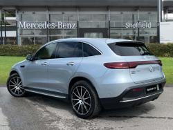 MERCEDES-BENZ EQC Photo 2