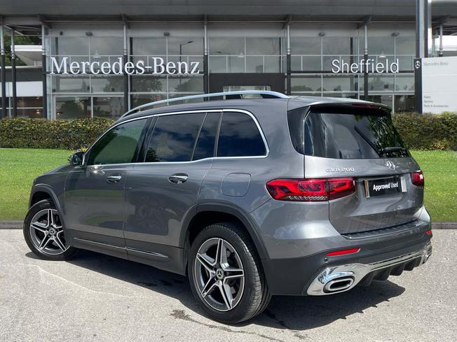 MERCEDES-BENZ Glb Photo 2