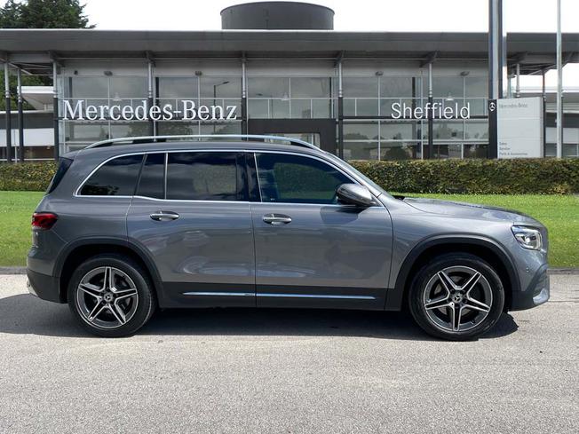MERCEDES-BENZ Glb Photo 7