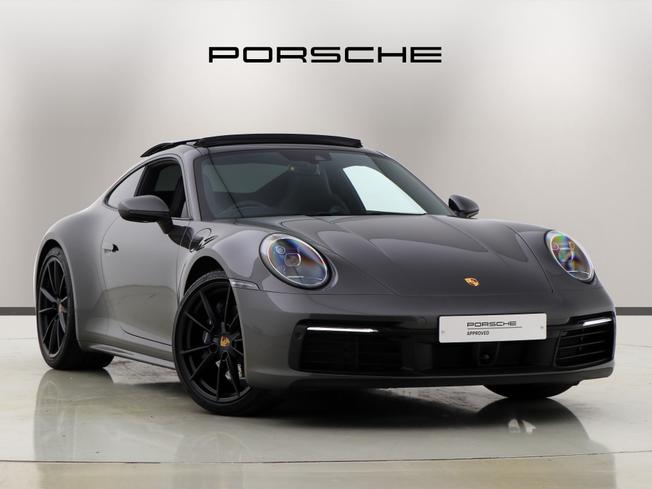 PORSCHE 911 Photo 1