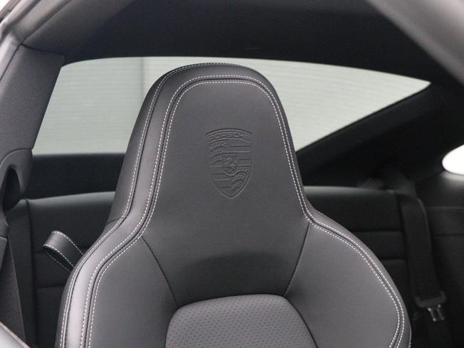 PORSCHE 911 Photo 29