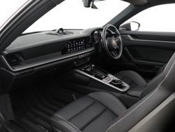 PORSCHE 911 Photo 3