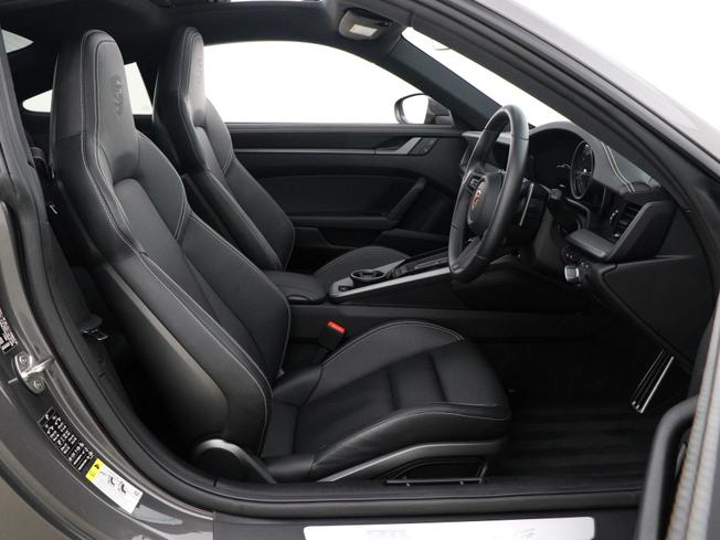 PORSCHE 911 Photo 30