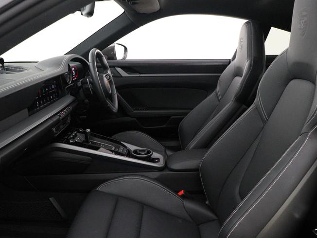 PORSCHE 911 Photo 46