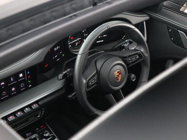 PORSCHE 911 Photo 47