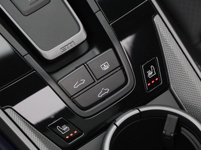 PORSCHE 911 Photo 48