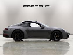 PORSCHE 911 Photo 5
