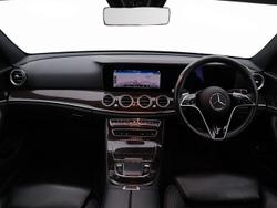 MERCEDES-BENZ E Class Photo 5