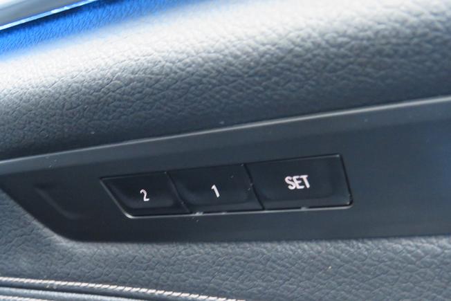 BMW 5 Series Photo 10