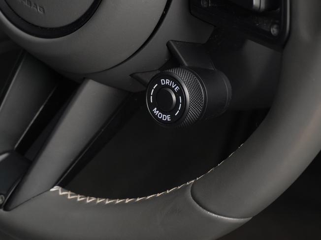 PORSCHE 911 Photo 21