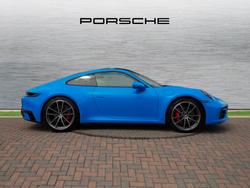 PORSCHE 911 Photo 5