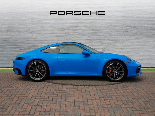 PORSCHE 911 Photo 5