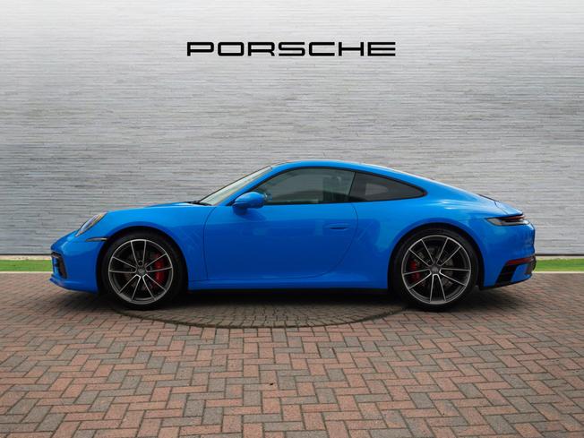 PORSCHE 911 Photo 6