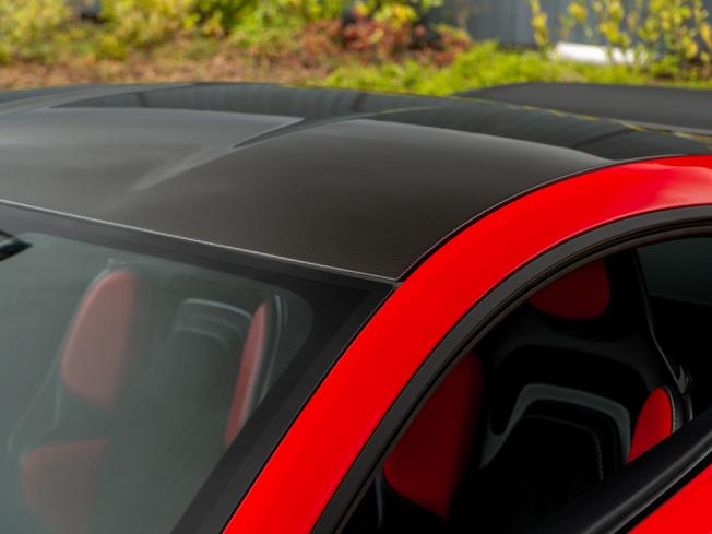 ASTON MARTIN Vantage Photo 39