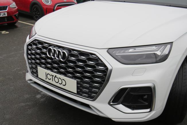 Audi Q5 Photo 8