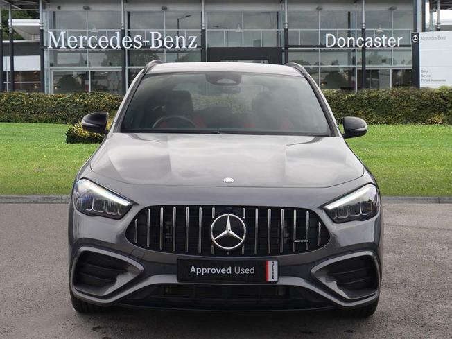 MERCEDES-BENZ GLA Photo 10