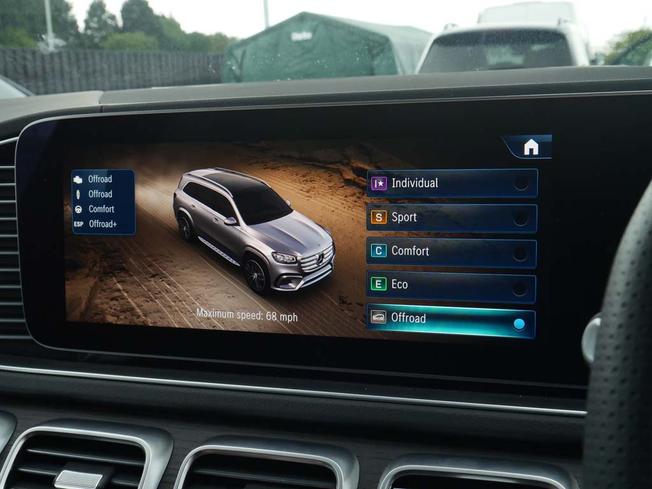 MERCEDES-BENZ Gls Photo 29