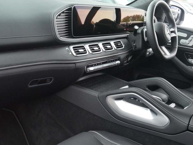 MERCEDES-BENZ Gls Photo 3