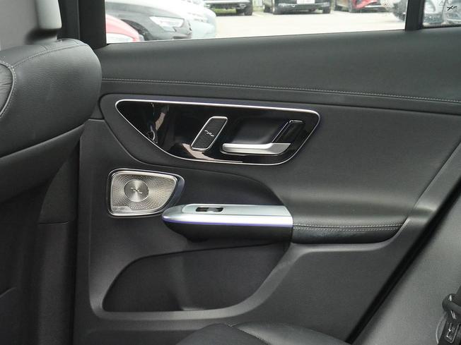 MERCEDES-BENZ Glc Photo 43