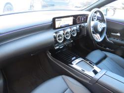 MERCEDES-BENZ A Class Photo 3
