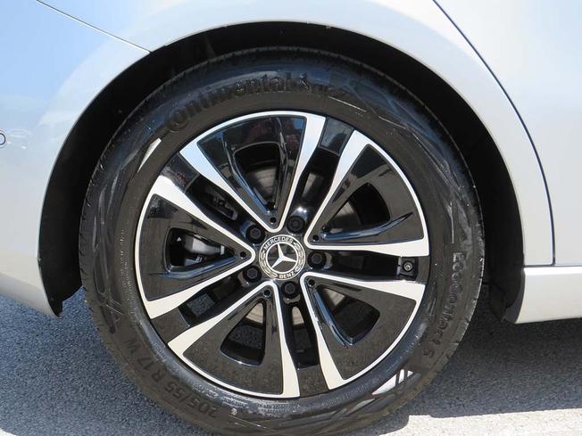 MERCEDES-BENZ A Class Photo 6