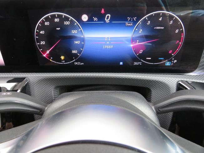 MERCEDES-BENZ A Class Photo 33