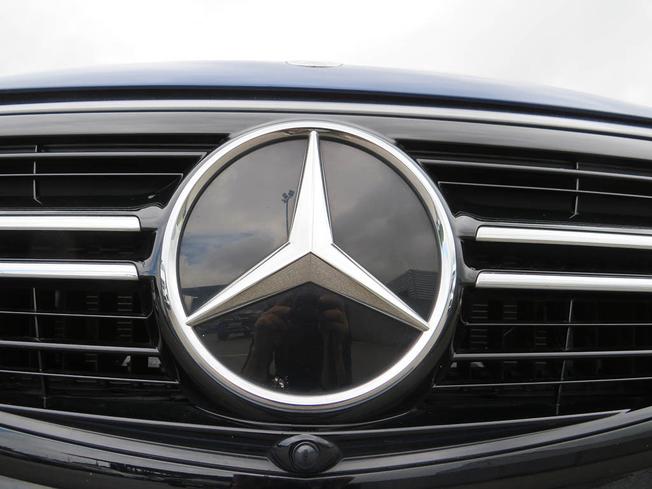 MERCEDES-BENZ Eqc Photo 27