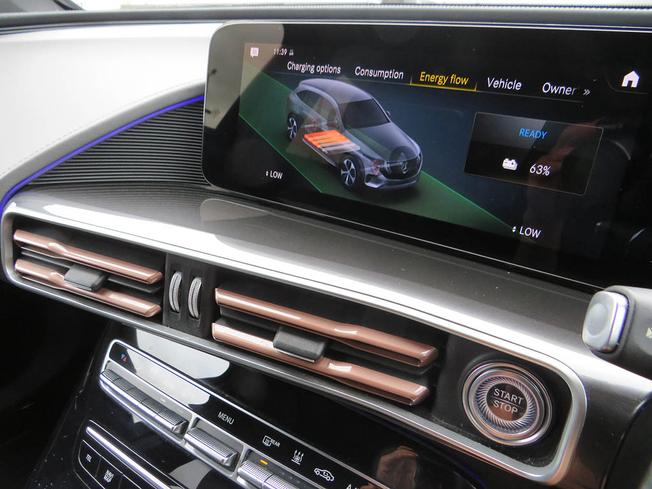 MERCEDES-BENZ Eqc Photo 43