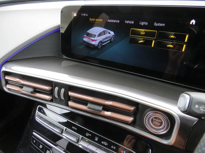 MERCEDES-BENZ Eqc Photo 45