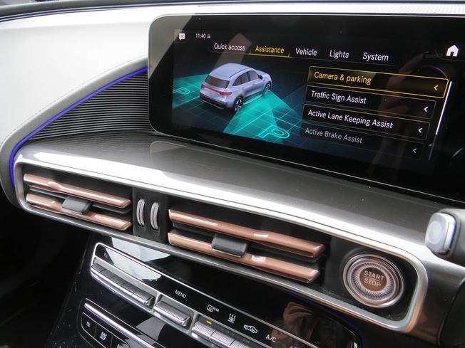 MERCEDES-BENZ Eqc Photo 46