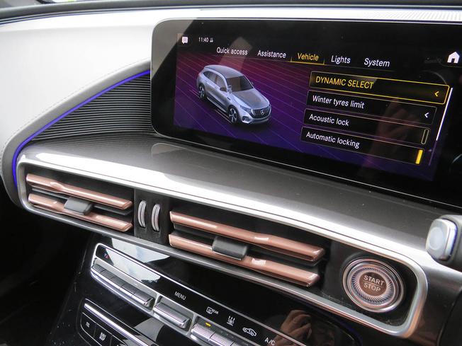 MERCEDES-BENZ Eqc Photo 47