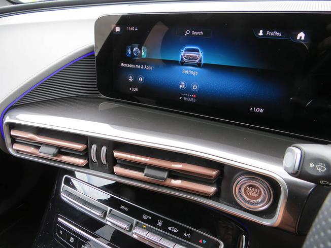 MERCEDES-BENZ Eqc Photo 49