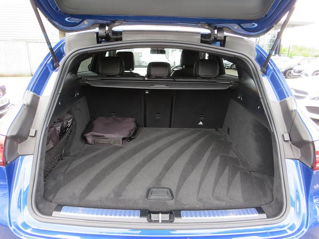 MERCEDES-BENZ Eqc Photo 9