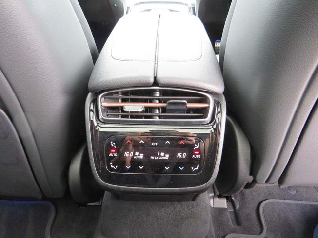 Mercedes-Benz EQE Photo 13