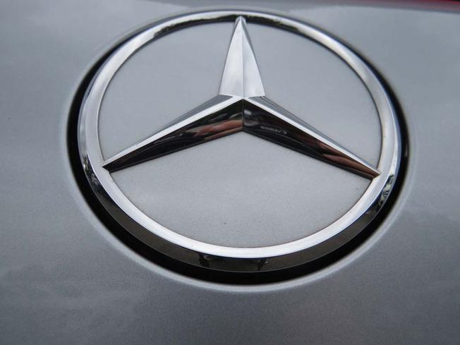 Mercedes-Benz EQE Photo 21