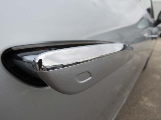 Mercedes-Benz EQE Photo 22