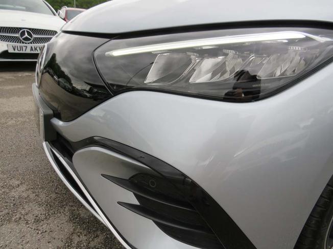Mercedes-Benz EQE Photo 29
