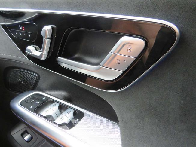 Mercedes-Benz EQE Photo 31
