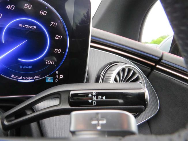 Mercedes-Benz EQE Photo 35